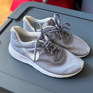 Nike Girls Gray and White Sneakers